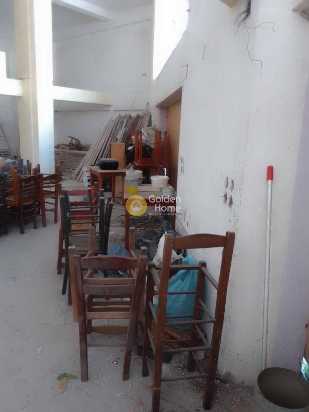 Retail Store in Politechnioupoli, Zografou — Photo 7 of 7