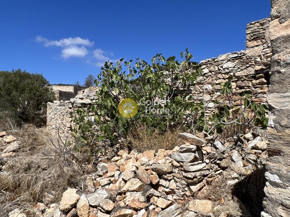 Building Plot in Kamari, Paros — Photo 4 of 8
