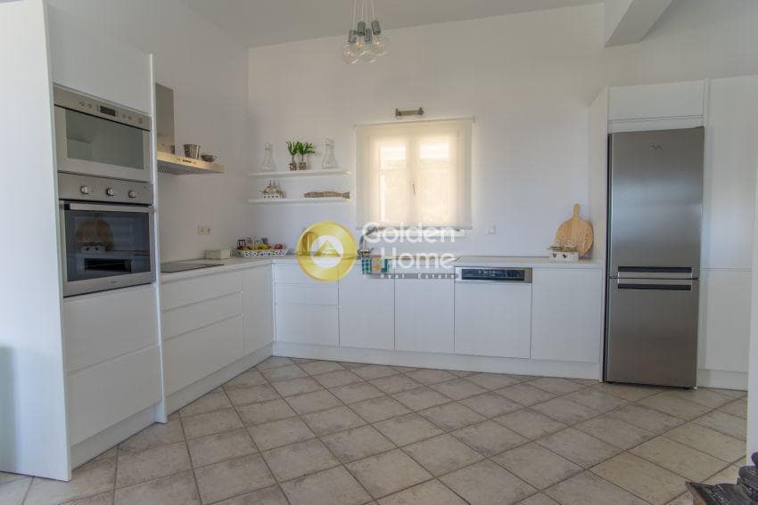 House in Paroikia, Paros — Photo 14 of 25