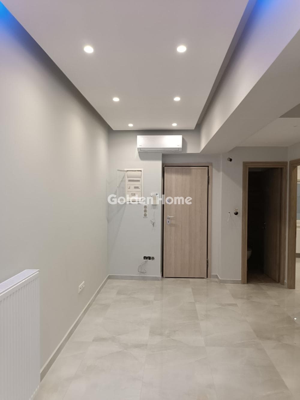 Apartment in Orio Agias Varvaras, Koridallos — Photo 2 of 16