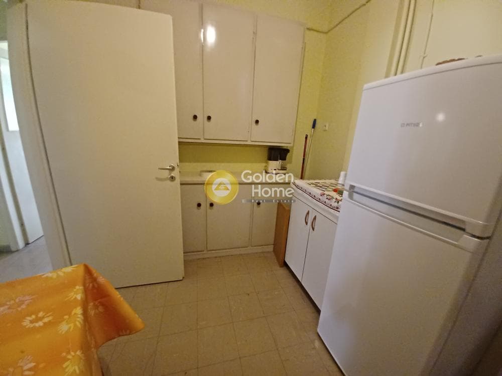 Apartment in Platia Kanigos, Exarchia - Neapoli — Photo 12 of 14