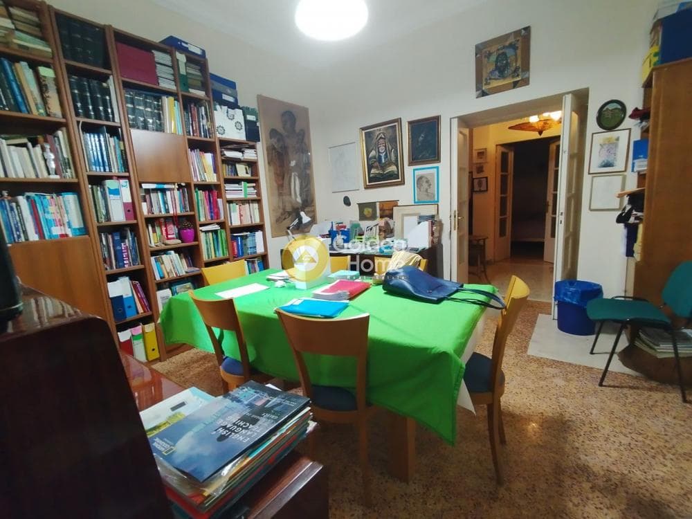 Apartment in Diilistiria, Piraeus — Photo 3 of 28