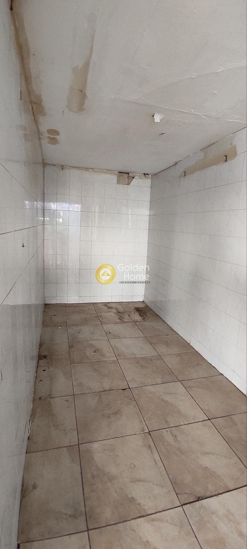 Retail Store in Center, Nikaia — Photo 7 of 12