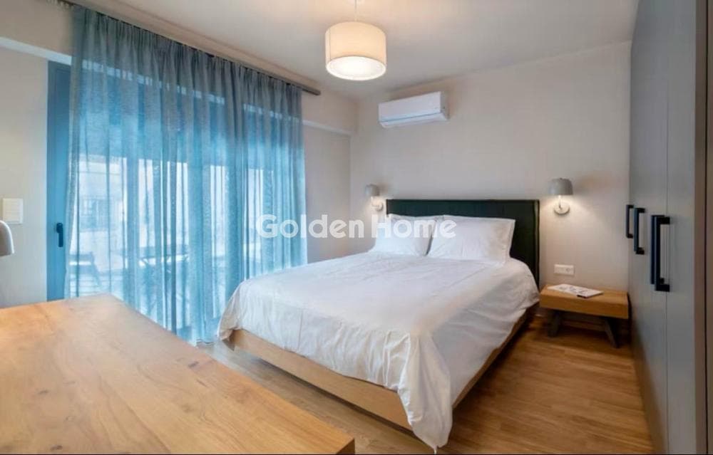 Apartment in Center, Neos Kosmos — Photo 2 of 5
