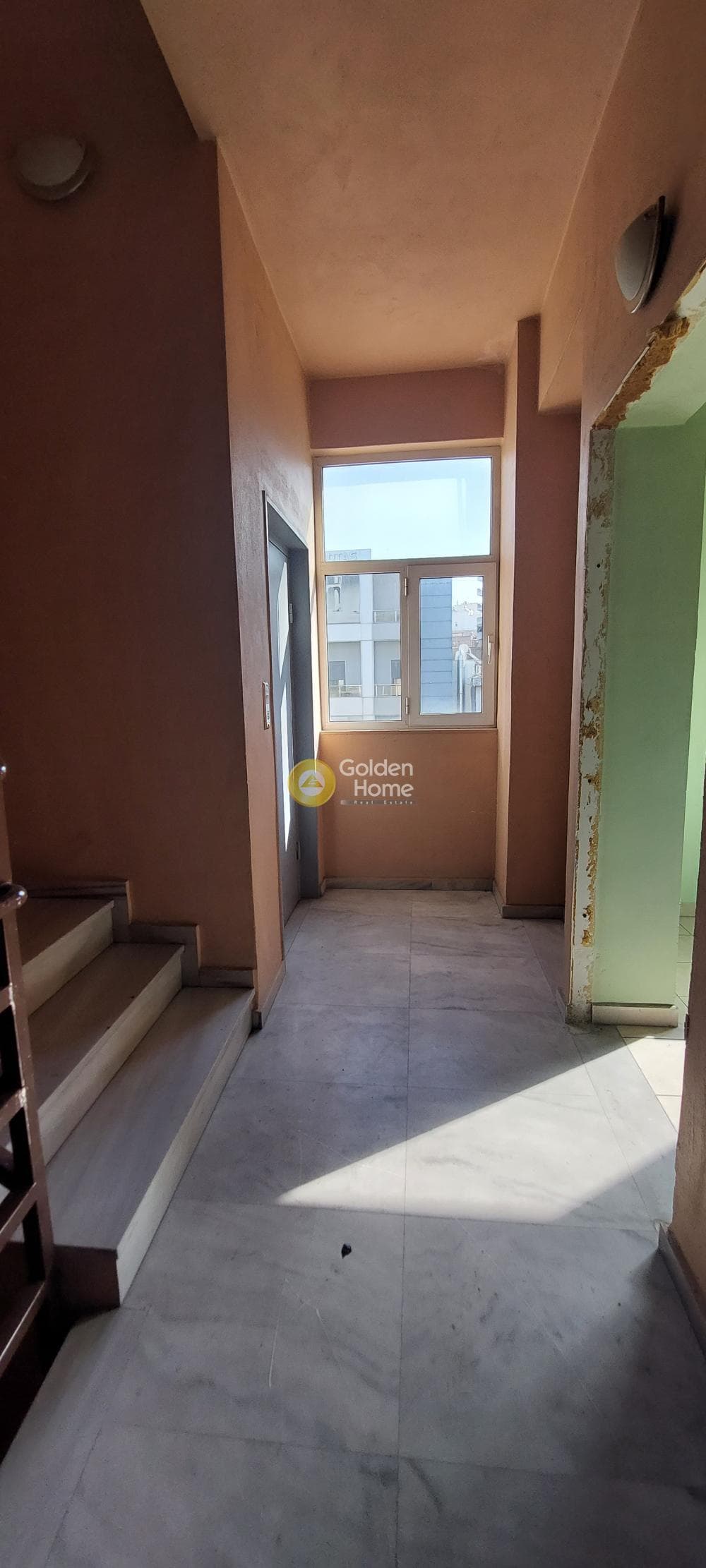 Γραφείο στην Αμφιάλη, Κερατσίνι — Φωτογραφία 1 από 10
