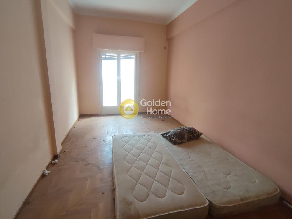 Apartment in Pigada, Piraeus — Photo 2 of 8