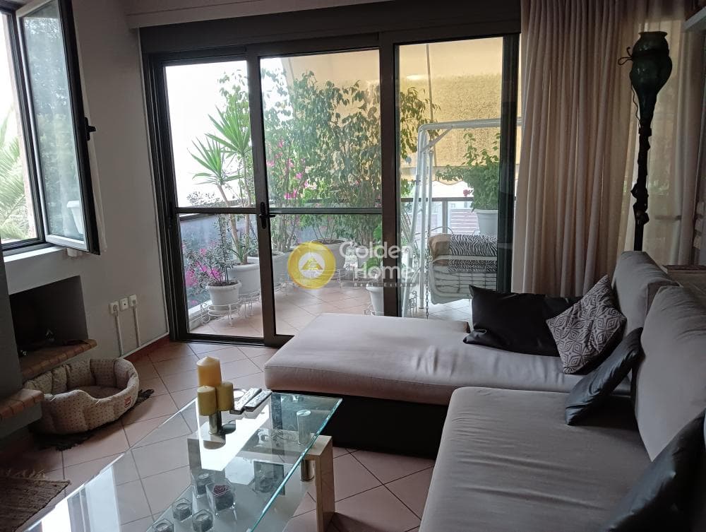 Apartment in Center, Rafina — Photo 2 of 34