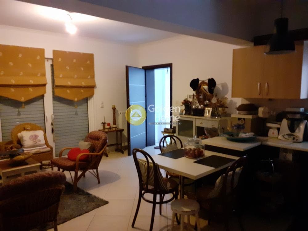 Apartment in Plateia Davaki, Kalithea — Photo 1 of 5