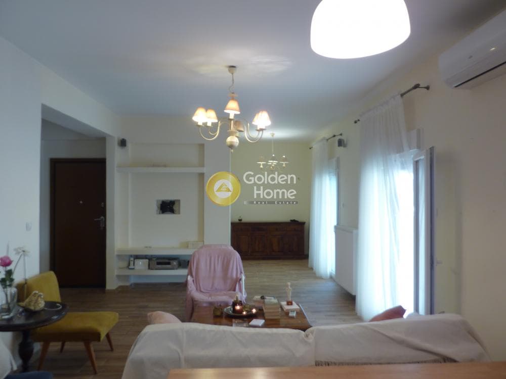 Apartment in Evaggelistria, Piraeus — Photo 1 of 31