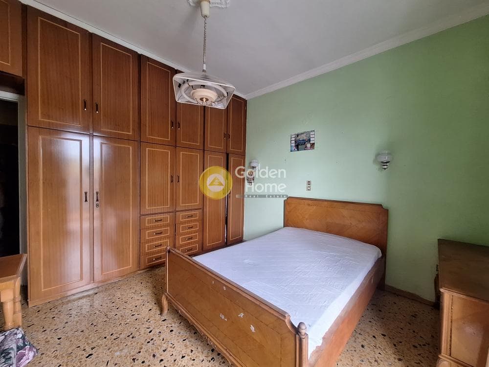Apartment in Amfiali, Keratsini — Photo 6 of 16