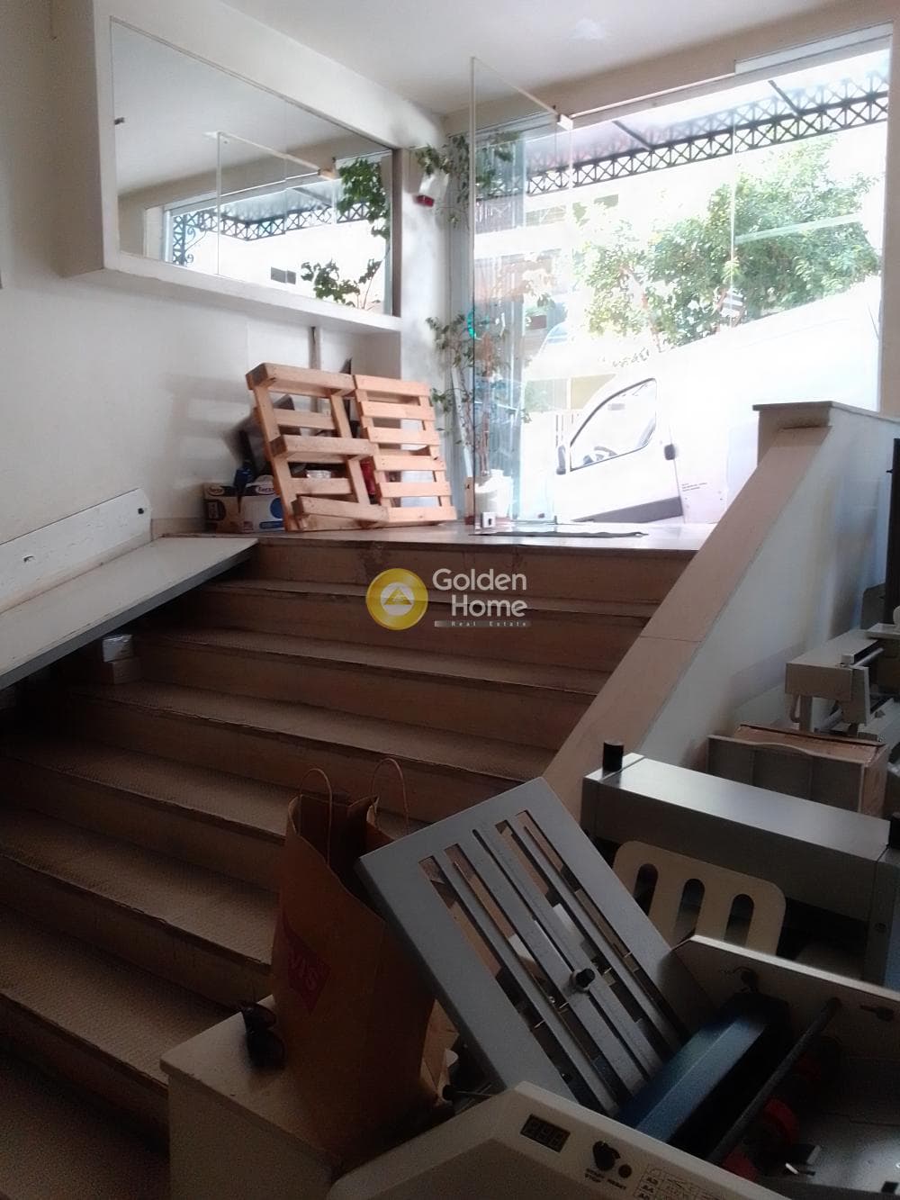 Κατάστημα στην Όρια Υμηττού, Παγκράτι — Φωτογραφία 1 από 8