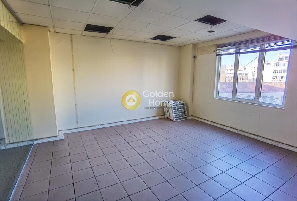 Office in Diilistiria, Piraeus — Photo 4 of 23