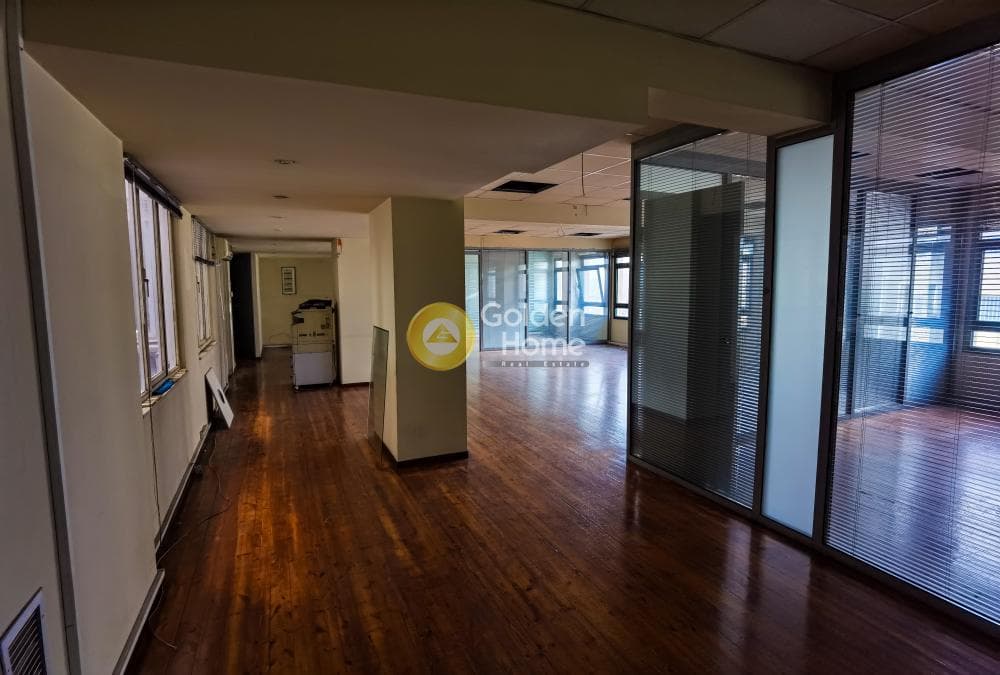 Office in Diilistiria, Piraeus — Photo 9 of 23