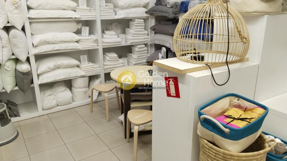 Retail Store in Diilistiria, Piraeus — Photo 13 of 15