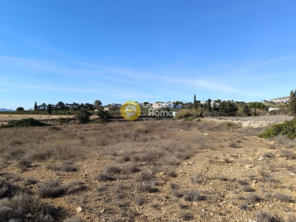 Building Plot in Aliki, Paros — Photo 2 of 3
