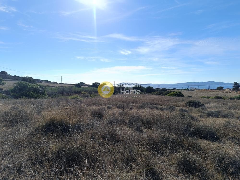 Building Plot in Aliki, Paros — Photo 1 of 3