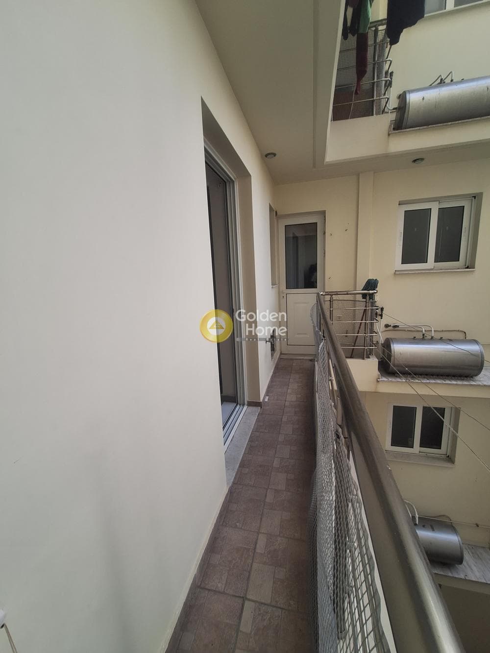 Apartment in Mitropoli, Piraeus — Photo 10 of 17