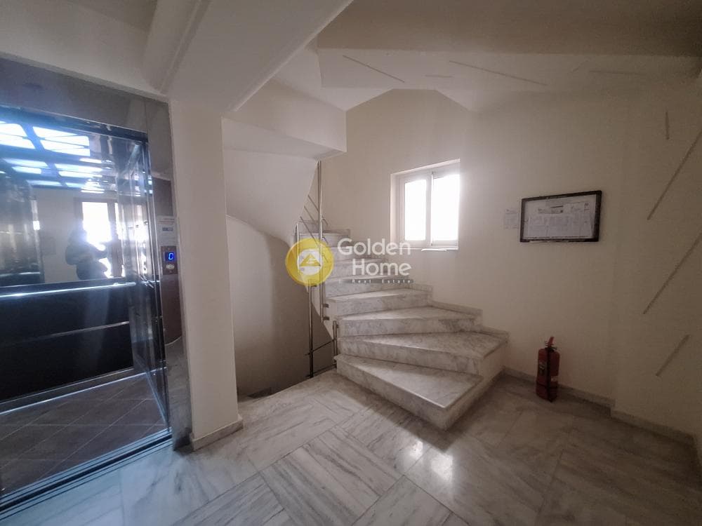 Apartment in Mitropoli, Piraeus — Photo 16 of 17