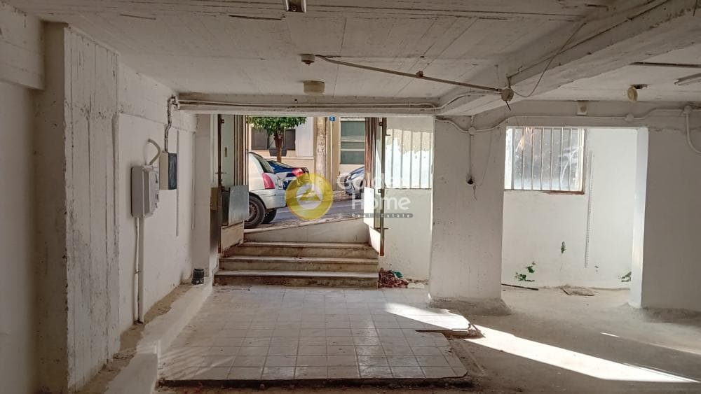 Warehouse in Tria Asteria, Iraklio — Photo 1 of 9
