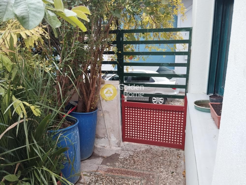 Μονοκατοικία στην Σιδηροδρομικό Πάρκο Ρέντη, Πειραιάς — Φωτογραφία 4 από 20