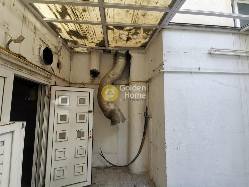 Retail Store in Nea Krini, Kalamaria — Photo 21 of 34