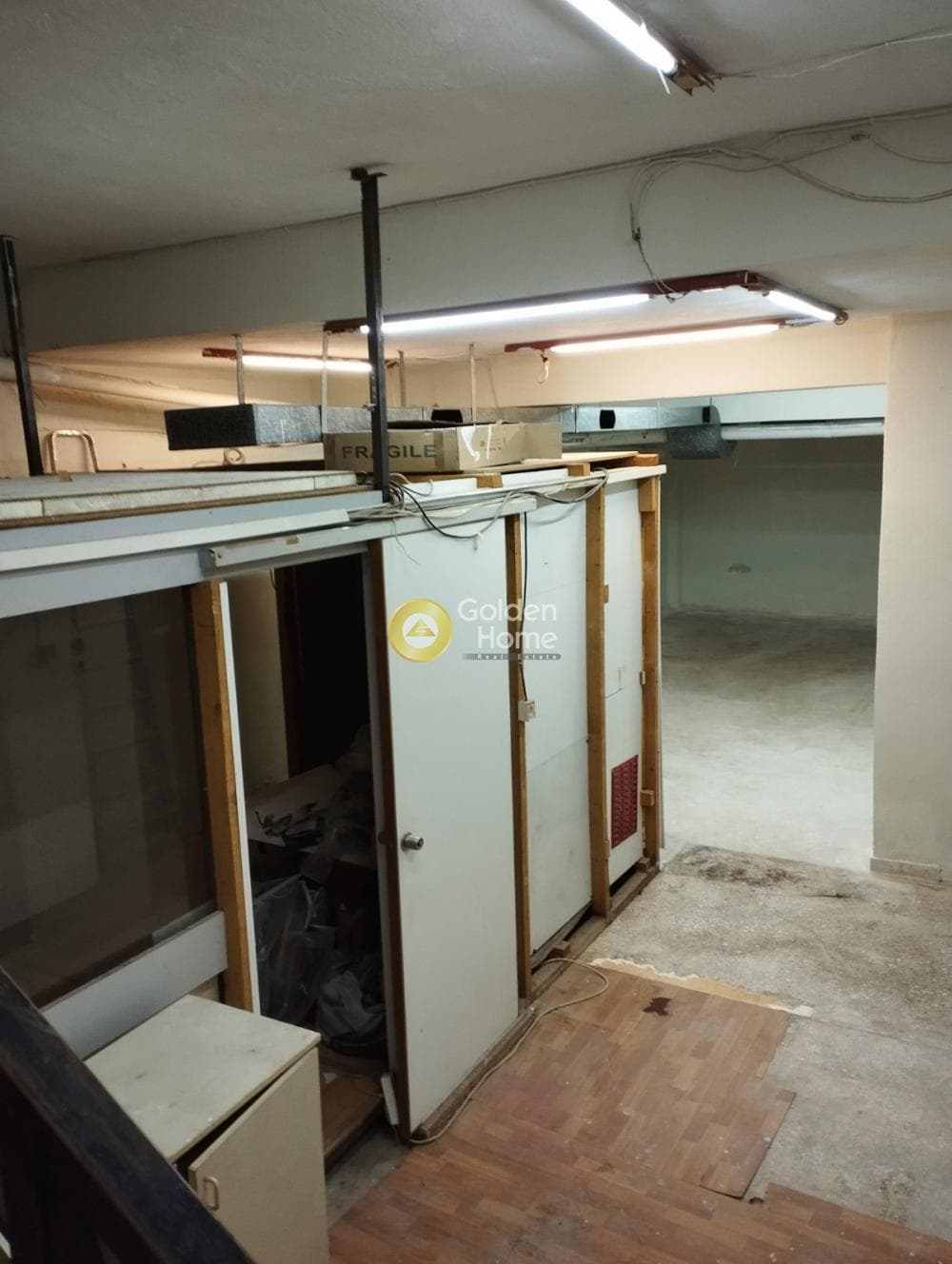 Warehouse in Chatzikiriakeio, Piraeus — Photo 14 of 16