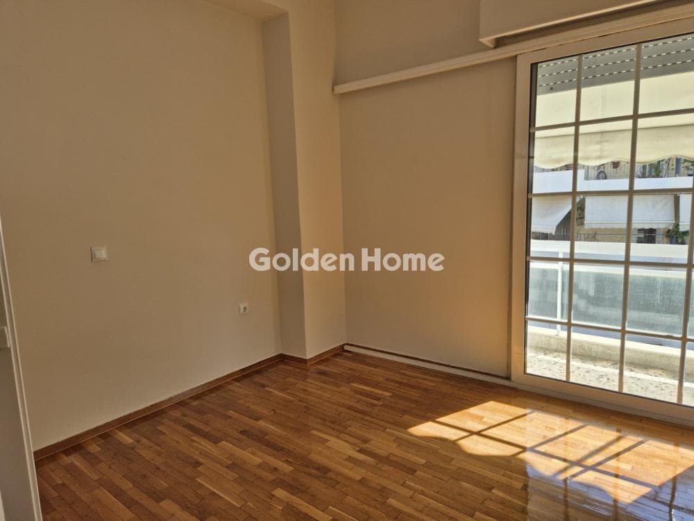 Apartment in Center, Tavros — Photo 6 of 9