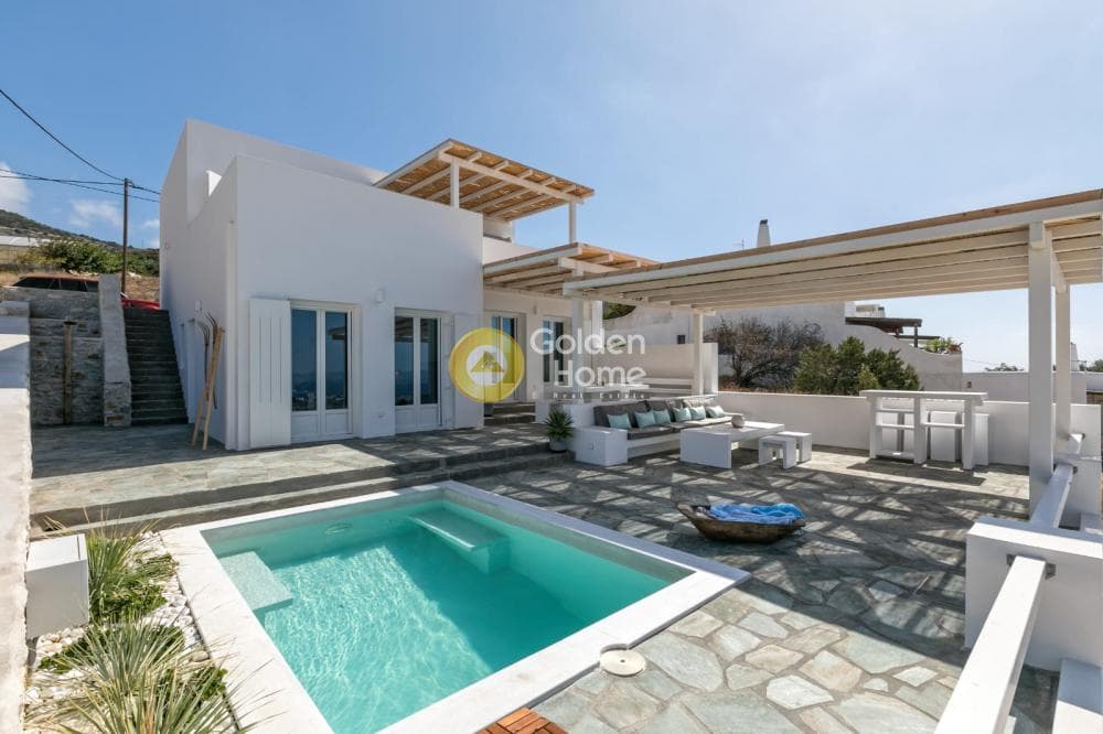 House in Aliki, Paros — Photo 1 of 26