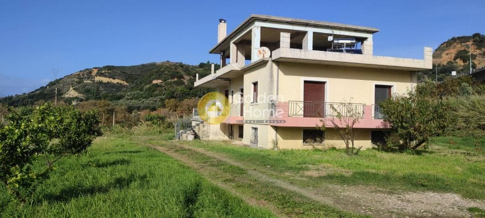 Μονοκατοικία στην Συχαινά, Πάτρα — Φωτογραφία 1 από 18