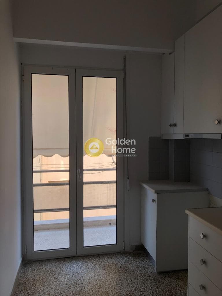 Apartment in Osios Loukas, Patisia — Photo 8 of 12