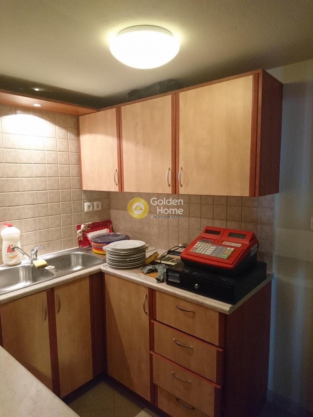 Retail Store in Center, Agios Stefanos — Photo 13 of 17