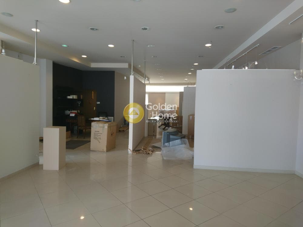 Retail Store in Center, Agios Stefanos — Photo 1 of 17