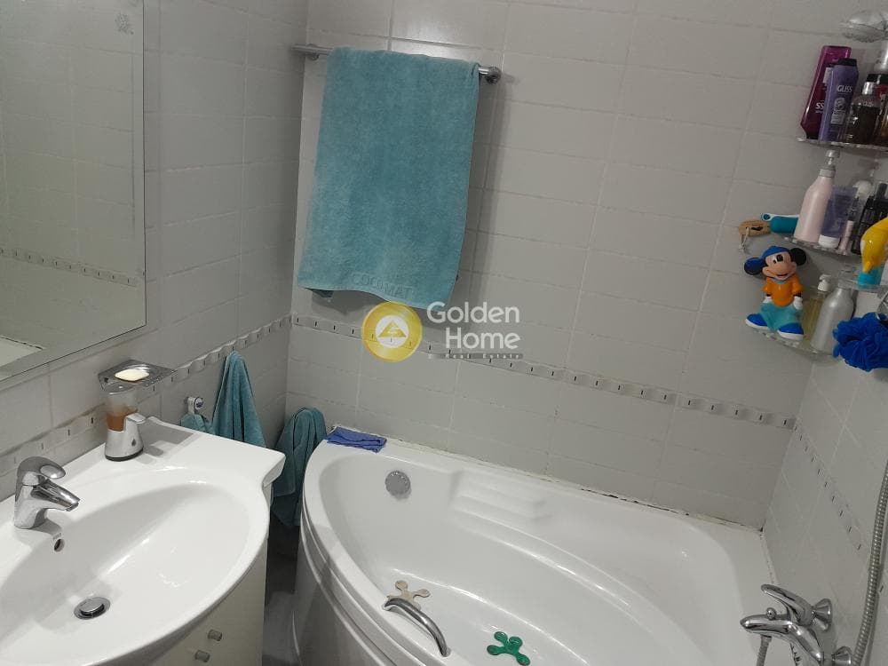 Apartment in Amfiali, Keratsini — Photo 12 of 17