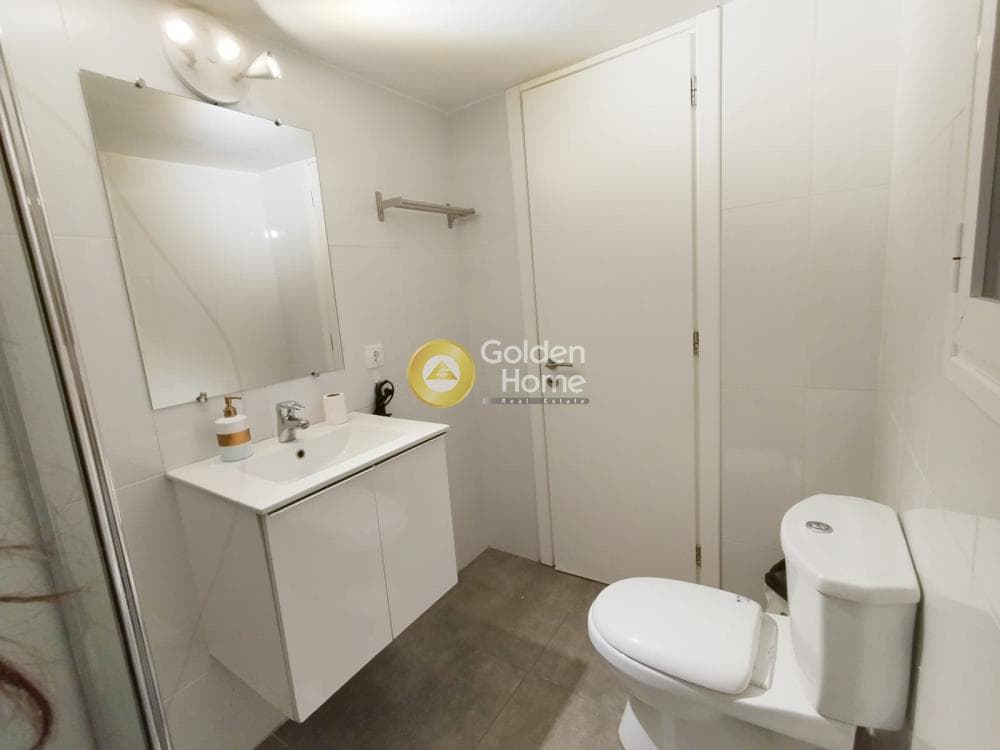 Apartment in Megala Sxoinia B, Exarchia - Neapoli — Photo 5 of 26
