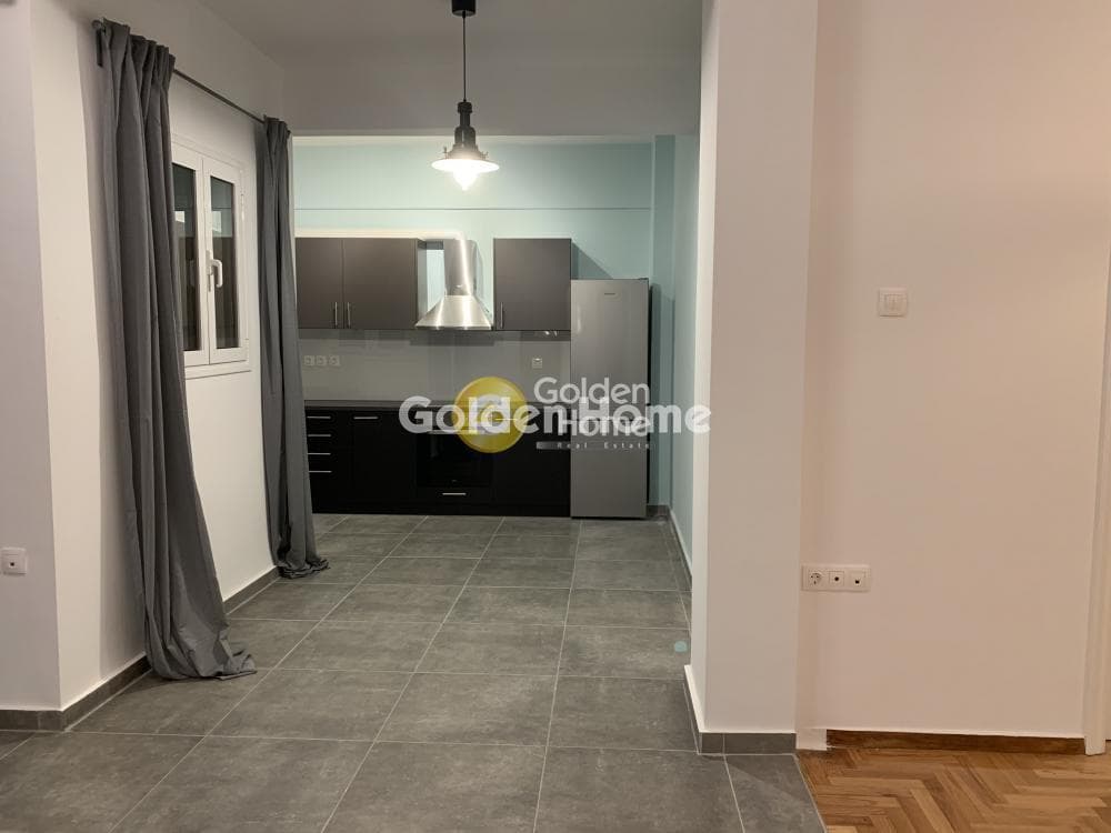 Apartment in Megala Sxoinia B, Exarchia - Neapoli — Photo 2 of 26