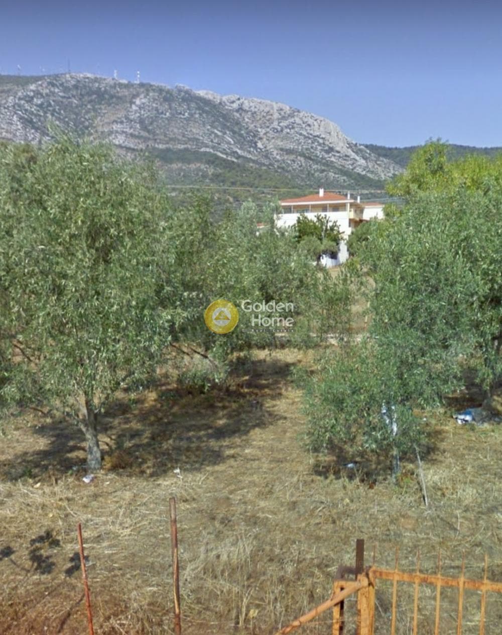 Οικόπεδο στην Αγία Τριάδα, Παιανία