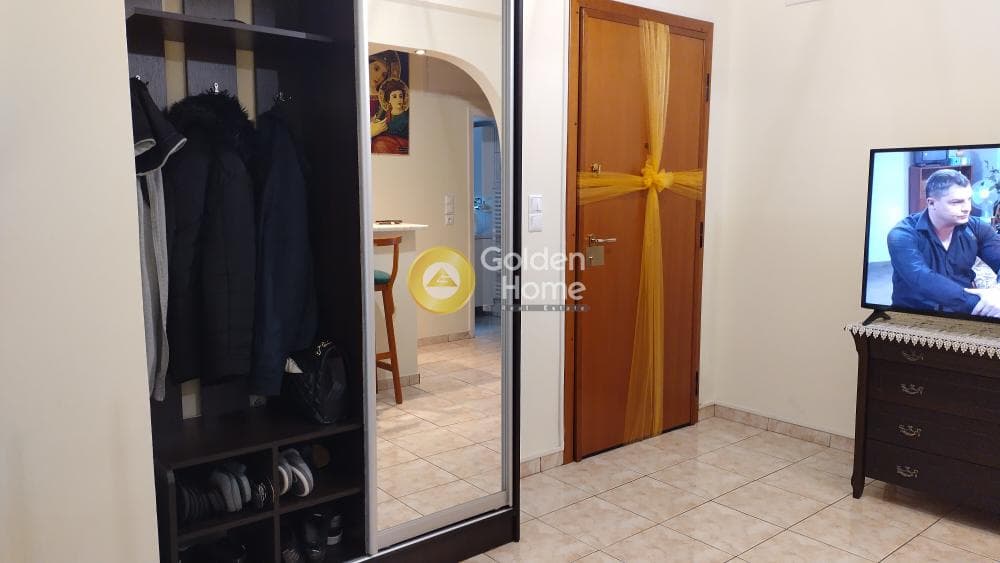 Apartment in Ravenia, Attiki — Photo 2 of 19
