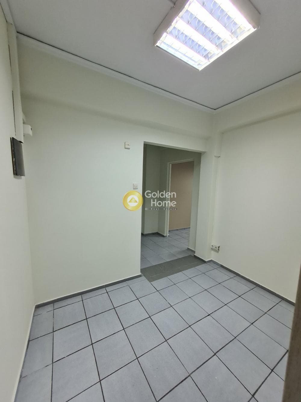 Office in Diilistiria, Piraeus — Photo 3 of 20