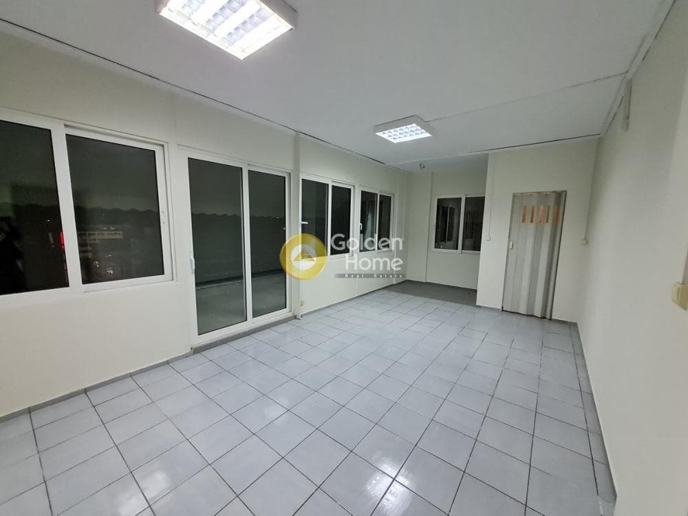 Office in Diilistiria, Piraeus — Photo 4 of 20