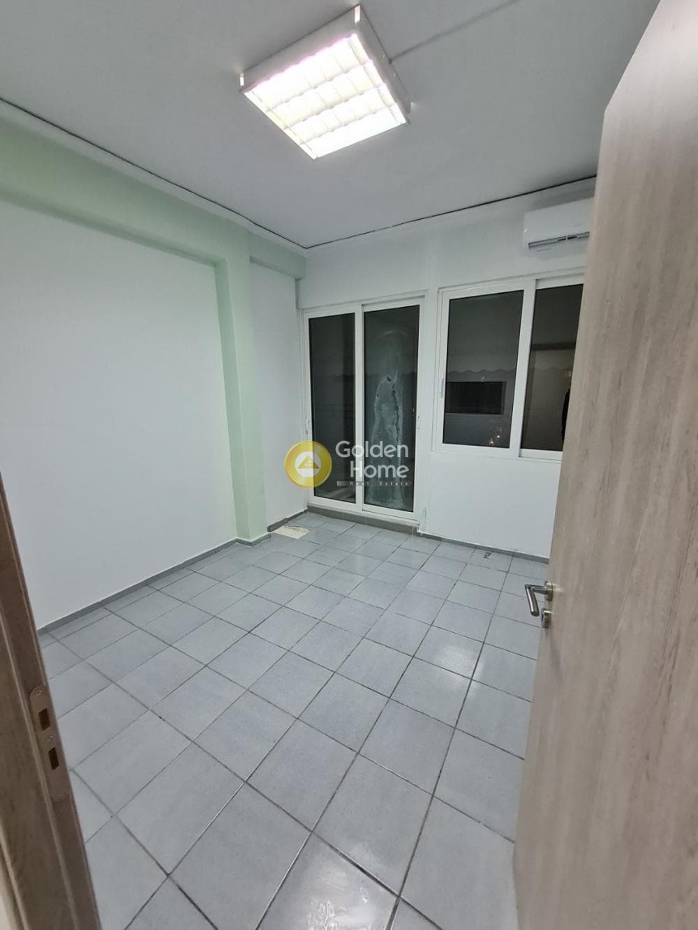 Office in Diilistiria, Piraeus — Photo 5 of 20