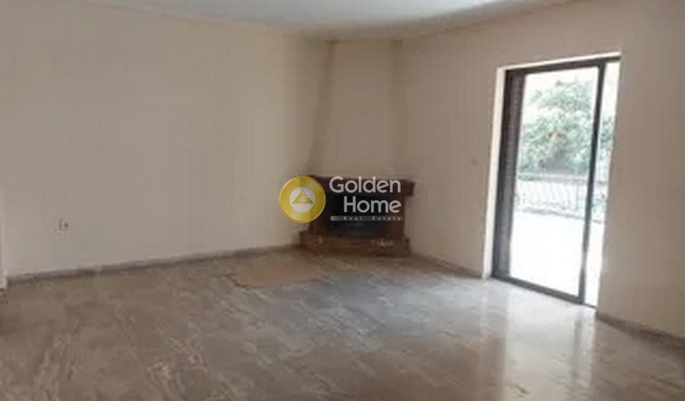 Apartment in Paradeisos, Agia Paraskevi — Photo 1 of 13