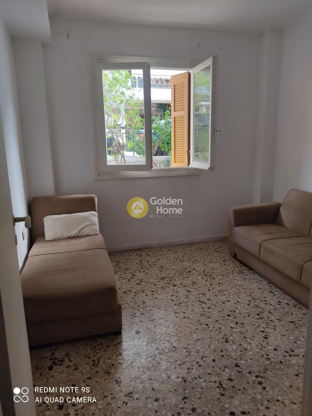 Apartment in Center, Petroupoli — Photo 3 of 12