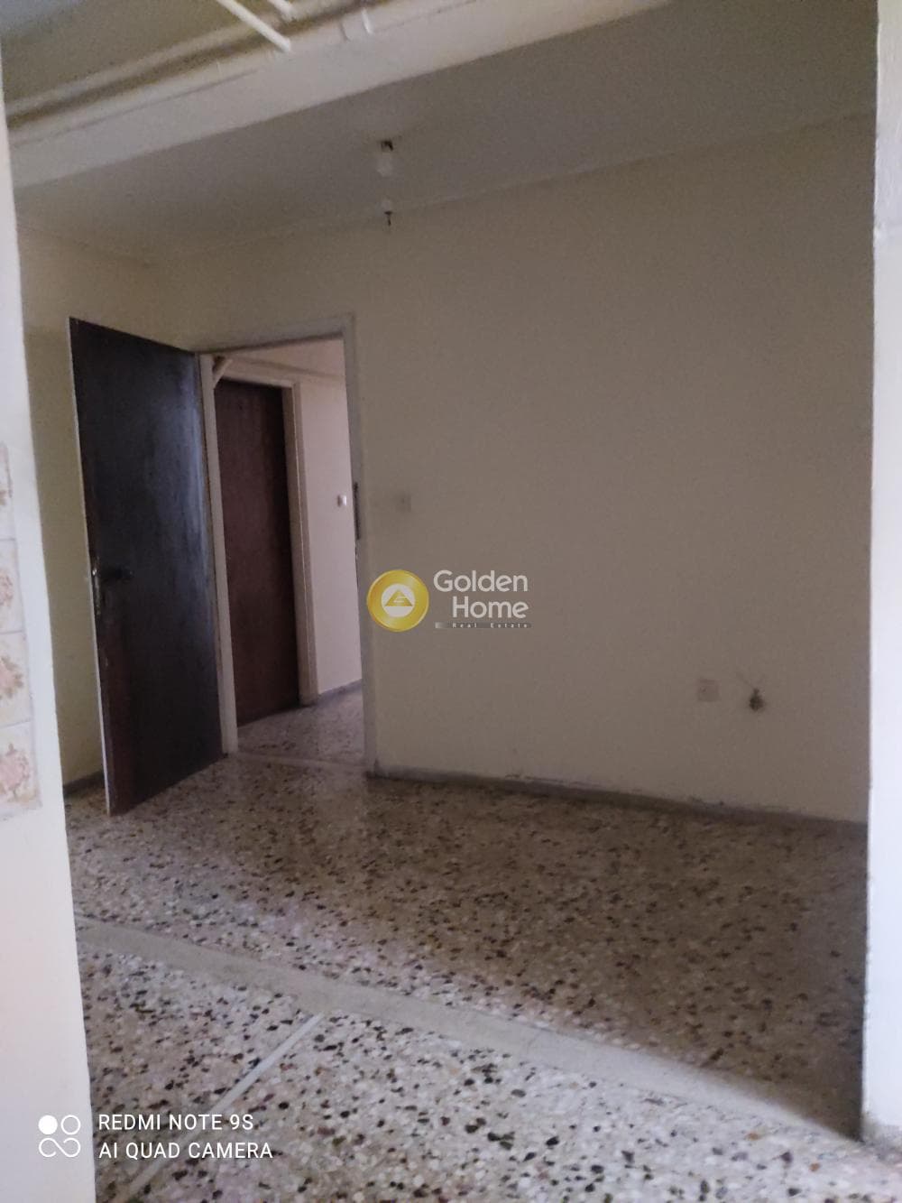 Apartment in Center, Petroupoli — Photo 7 of 12