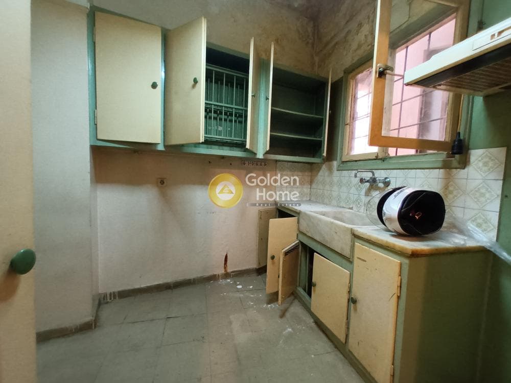 Apartment in Platia Koumoundourou, Kentro — Photo 6 of 16
