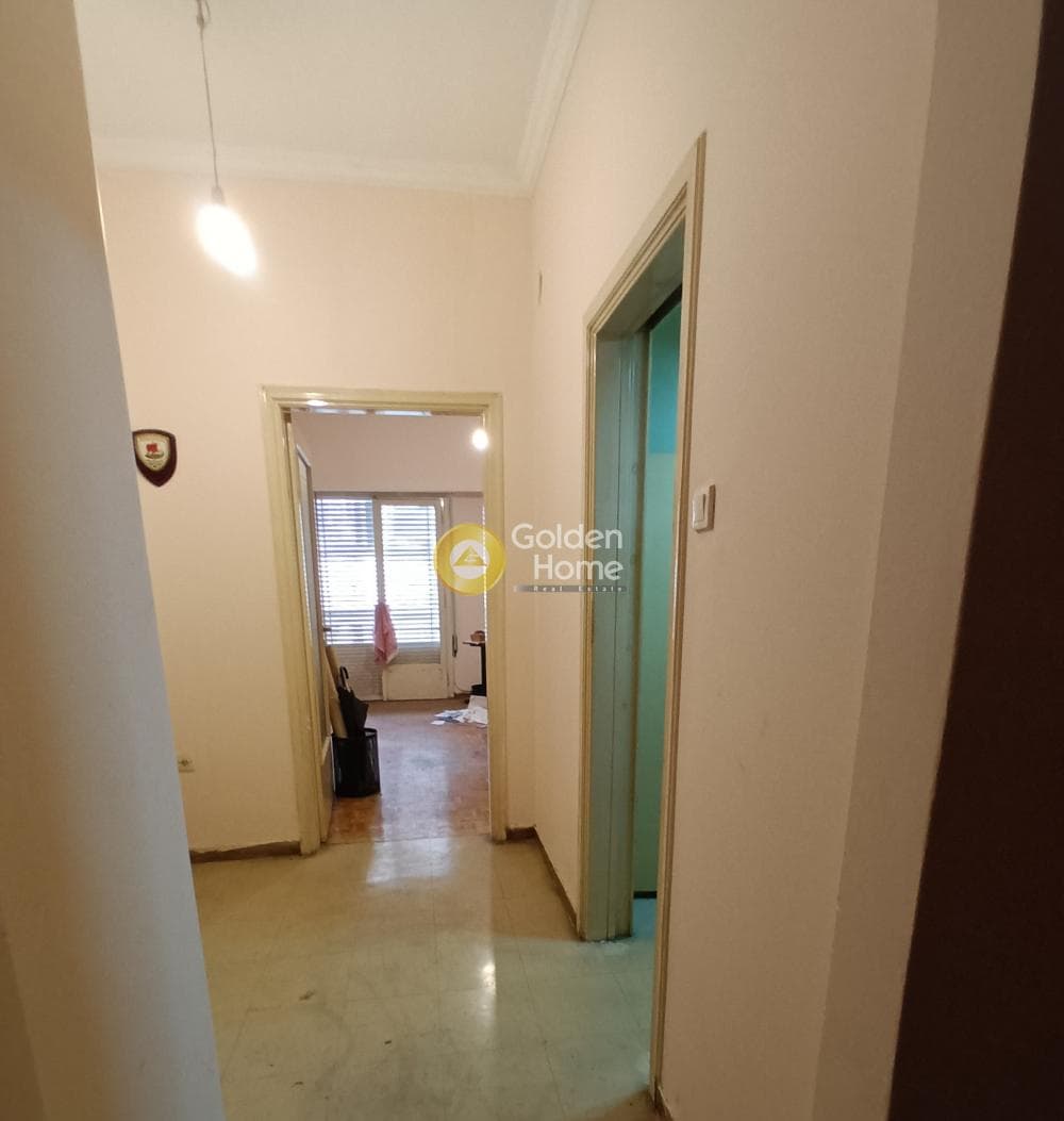 Apartment in Platia Koumoundourou, Kentro — Photo 14 of 16