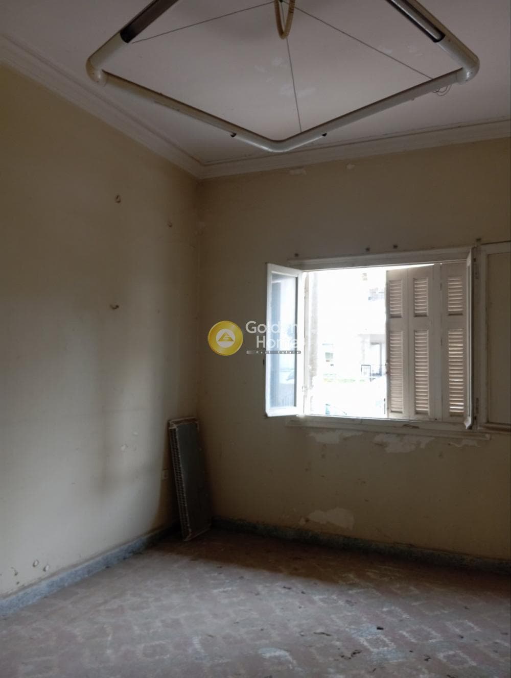 Apartment in Cemetery, Nikaia — Photo 2 of 6
