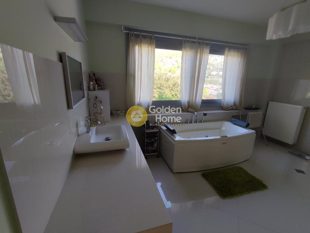 House in Limni Vouliagmenis, Loutraki-Perachora — Photo 25 of 51