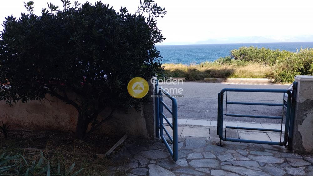 Apartment in Proteas, Rafina — Photo 1 of 33