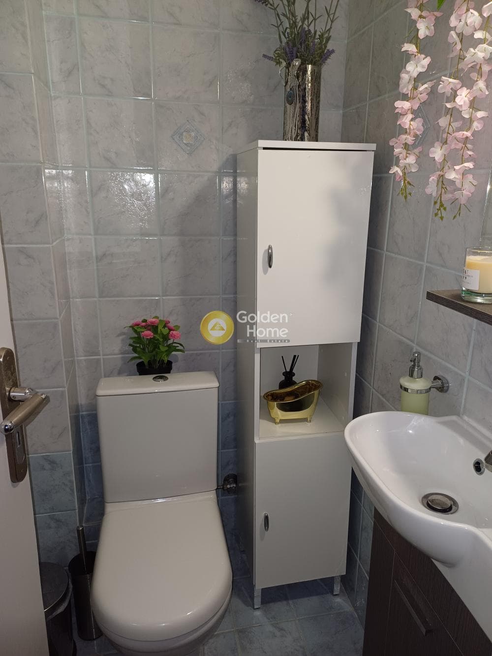 Apartment in Trocadero, Palaio Faliro — Photo 9 of 12