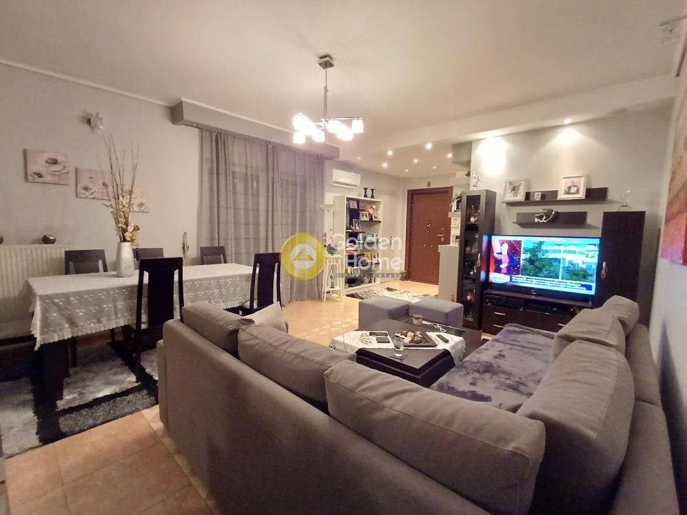 Apartment in Trocadero, Palaio Faliro — Photo 5 of 12